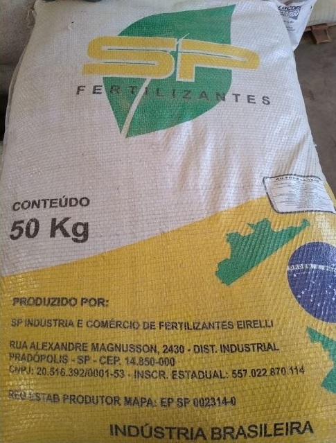 Post instagram bem-vindo setembro minimalista amarelo e branco (18).jpg